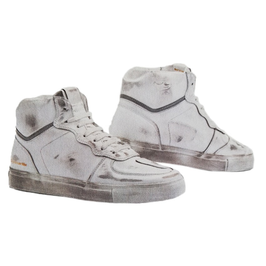 stylmartin-tony-hook-ltd Stylmartin, tony hook white ltd, exclusive